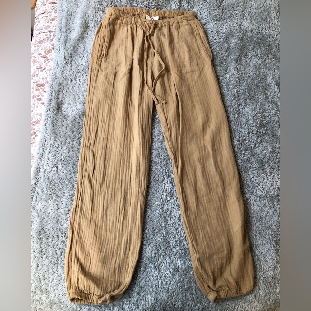 XiRENA Tan Linen Pants